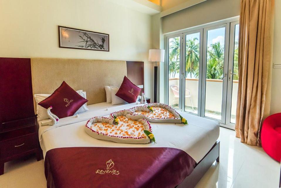 Reveries Maldives Gan  Extérieur photo