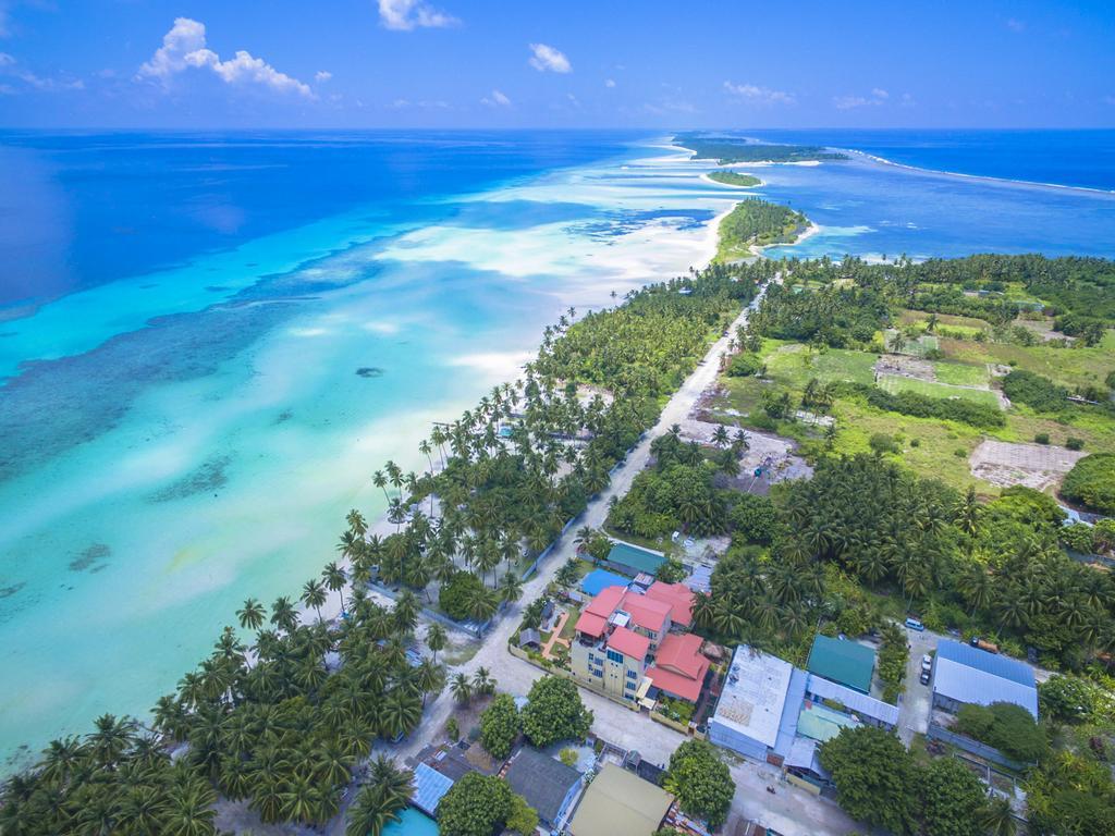 Reveries Maldives Gan  Extérieur photo