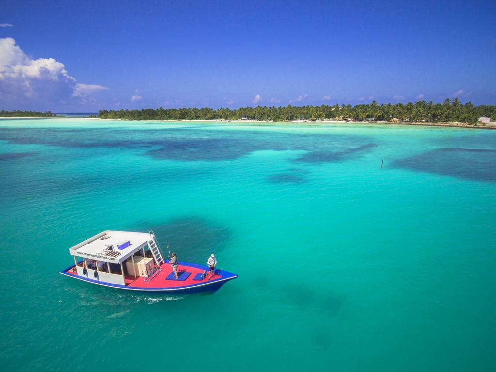 Reveries Maldives Gan  Extérieur photo