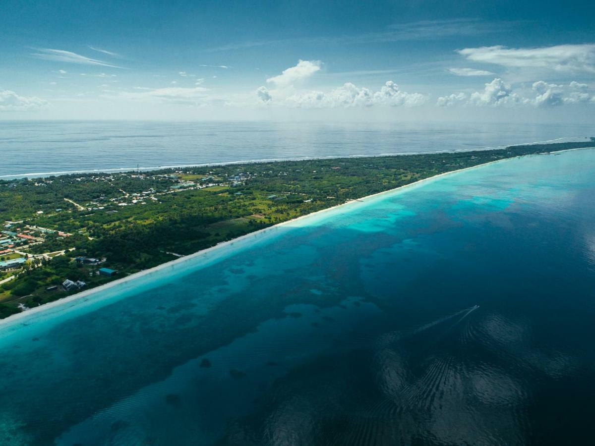 Reveries Maldives Gan  Extérieur photo